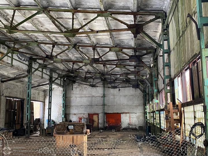 Здание автомастерской и з/у