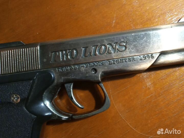 Зажигалка, металл