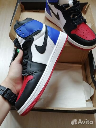 Кроссовки Nike air Jordan 1