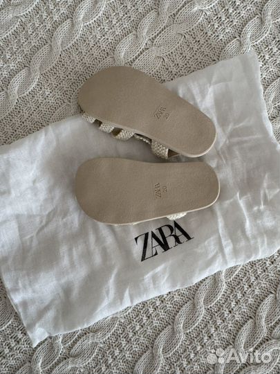 Сандали Zara 20 новые