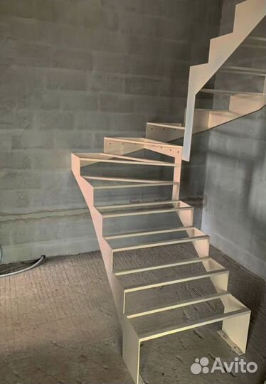 Лестница для дома и дачи