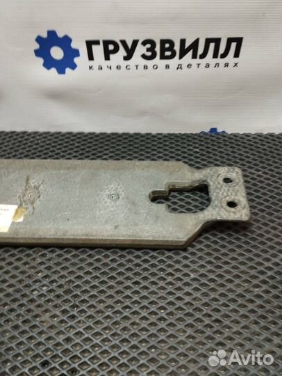 Кронштейн бокса для хранения Volvo FH4 82951661