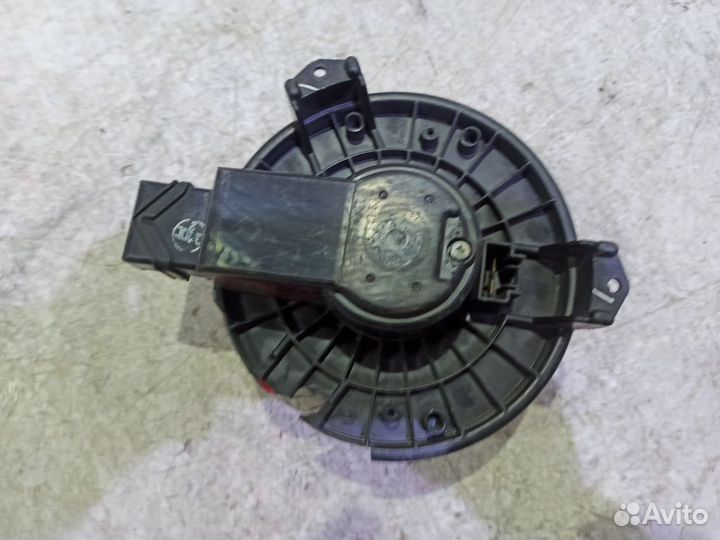 Моторчик печки Акура