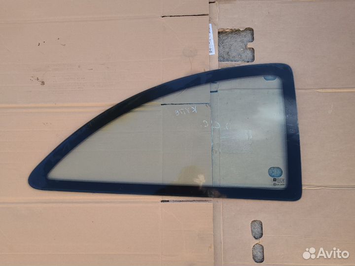 Стекло кузовное боковое заднее правое Opel Corsa C