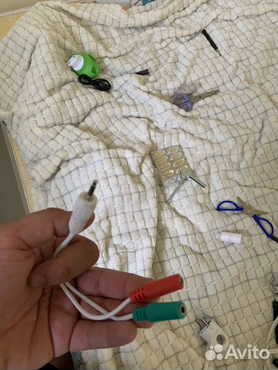 Кабель на монитор