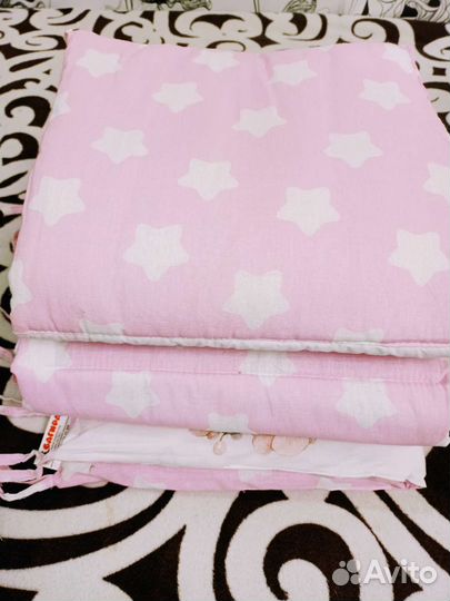 Бортики в кроватку бу для девочки