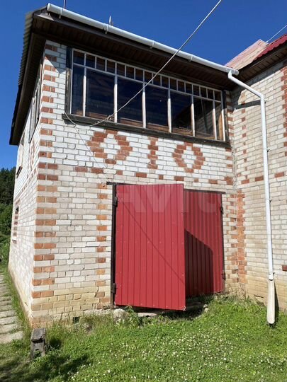 Дом 154 м² на участке 23 сот.