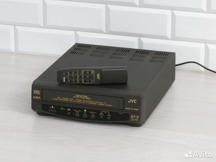JVC HR-P7A видеомагнитофон из 90х / made in Japan