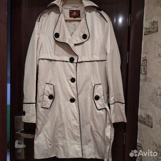 Плащ женский