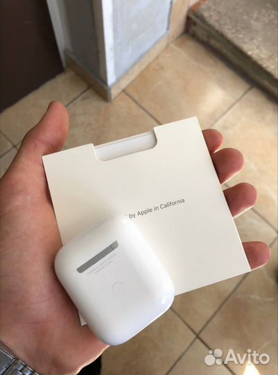 Беспроводные наушники apple airpods 2