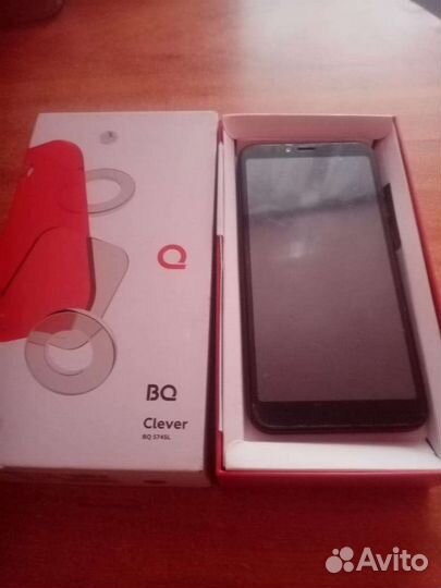 Телефон BQ