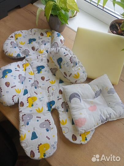 Матрасик в автокресло, стульчик, коляску