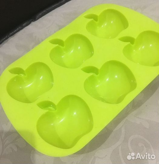 Силиконовая форма для выпечки