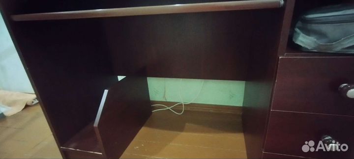 Компьютерный стол