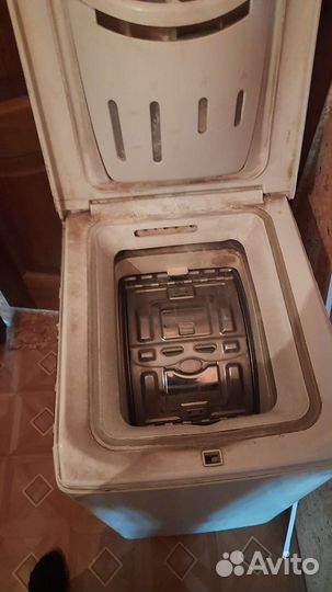 Стиральная машина с вертикальной загрузкой