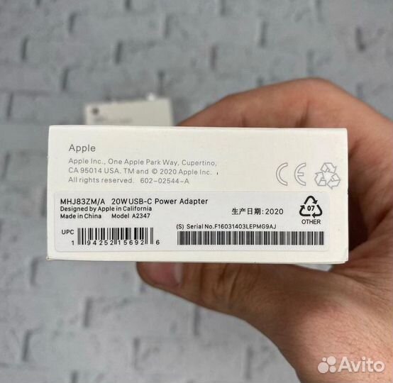Адаптер Apple USB-C 20W Быстрая зарядка iPhone