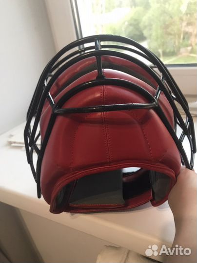 Шлем для рукопашного боя