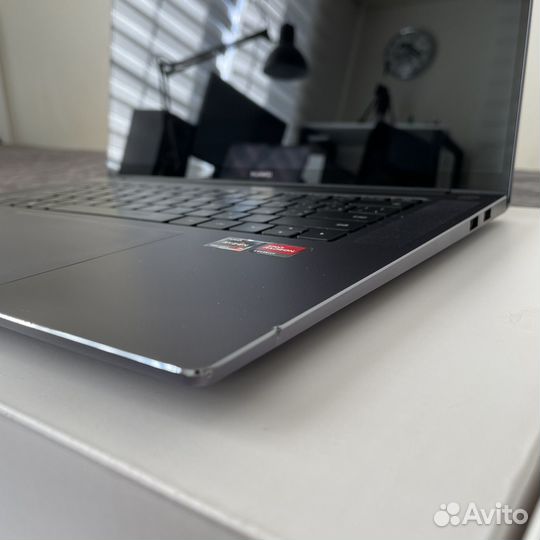Huawei Matebook 16