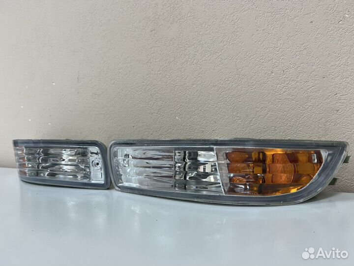 Фары противотуманные Туманки Toyoa Corona 190