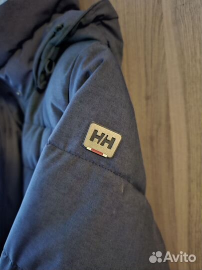 Пуховик Helly Hansen M как новый