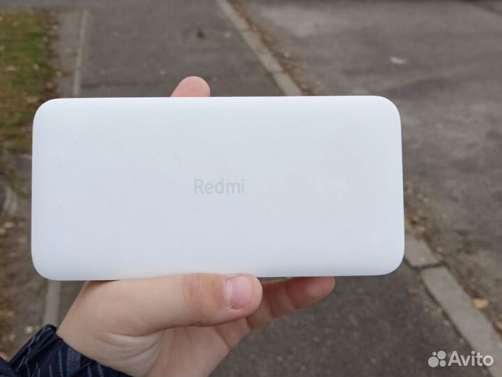 Повербанк Redmi