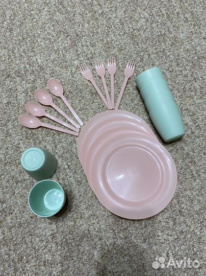 Набор пластиковой посуды для пикника на 4 человека