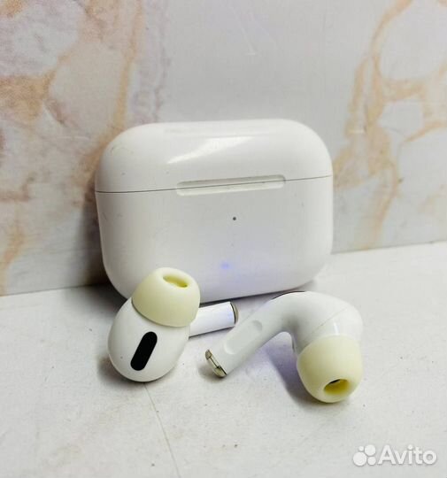 Беспроводные наушники Apple AirPods Pro