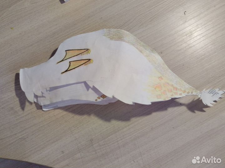 Бумажный дракон на руку