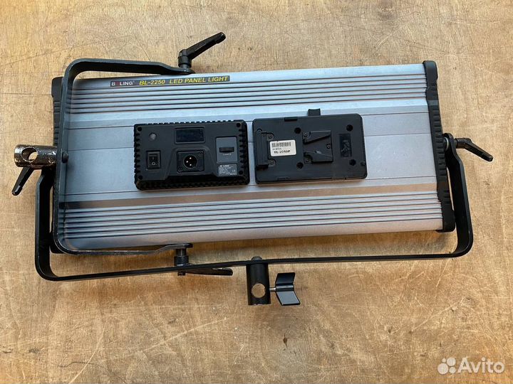 Студийный свет Boling BL-2250P 72W