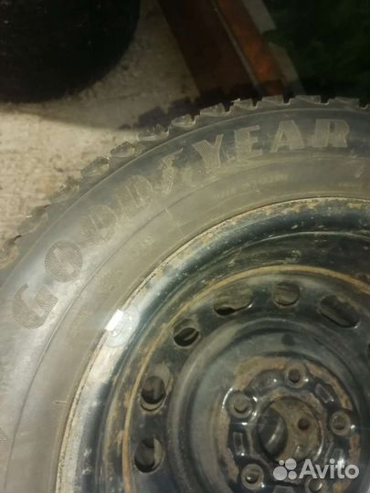 Goodyear UltraGrip Cargo 195/65 R15