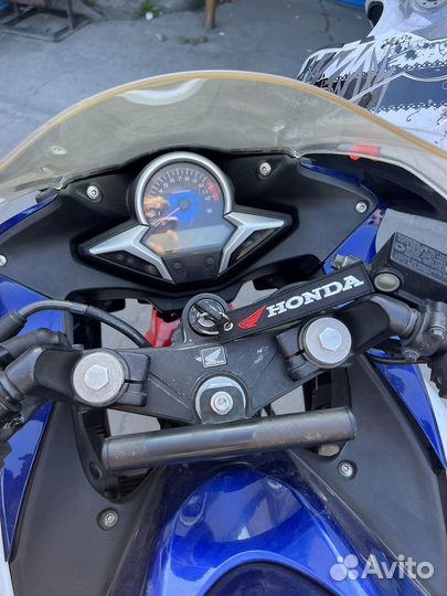 Honda cbr 250 r