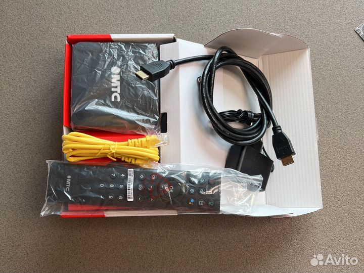 Android tv приставка 4K 3800 каналов бесплатно