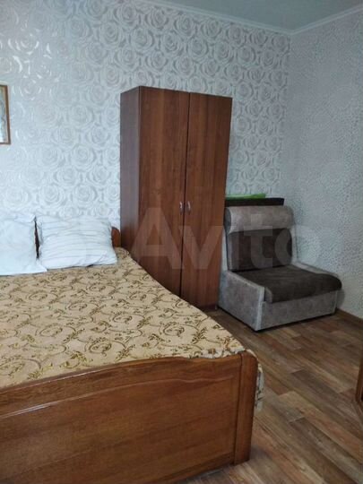 Комната 18 м² в 1-к., 2/2 эт.