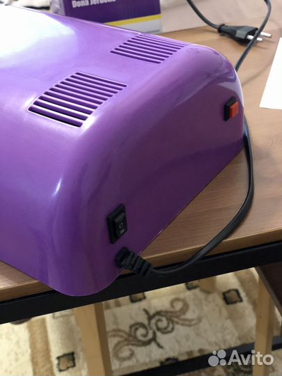 Лампа для ногтей и гель-лака