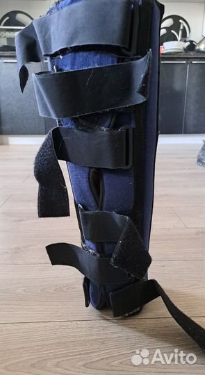 Ортез для коленного сустава с жёсткой фиксацией