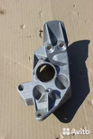 Кронштейн ваз-2190 опоры двигателя левый