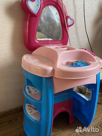 Косметический столик бу детский
