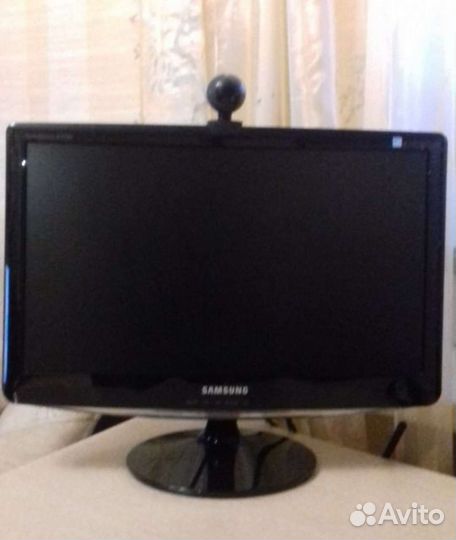 Монитор samsung.,клавиатура,камера