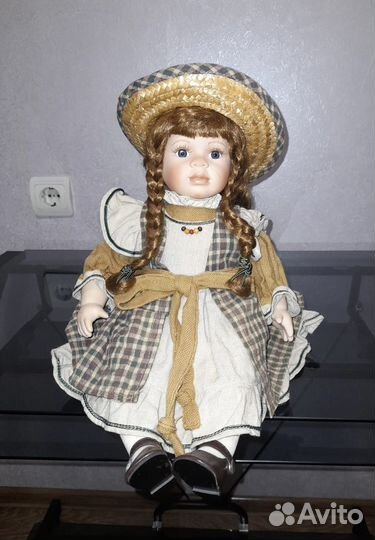 Коллекционная кукла