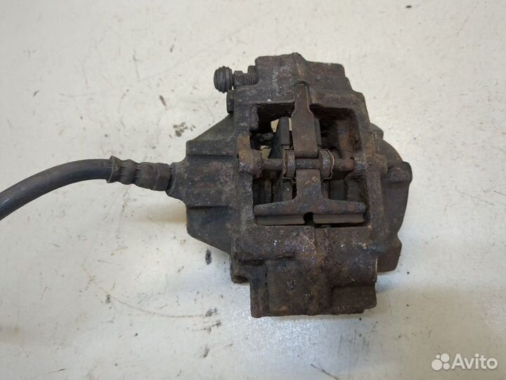 Суппорт Mercedes C W202, 1998