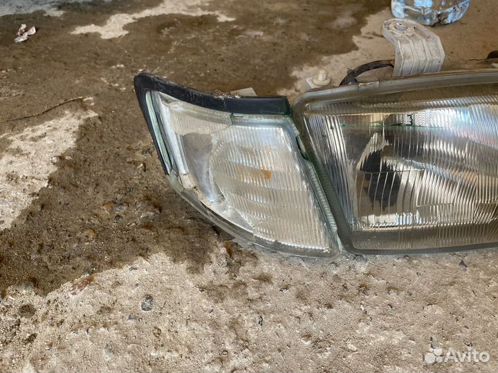 Фары передние nissan primera P11