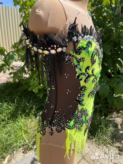 Купальник для художественной гимнастики