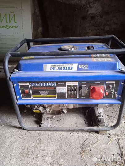 Бензиновый генератор