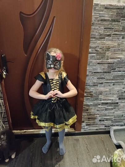 Новогодний костюм для девочки 104,кошечка