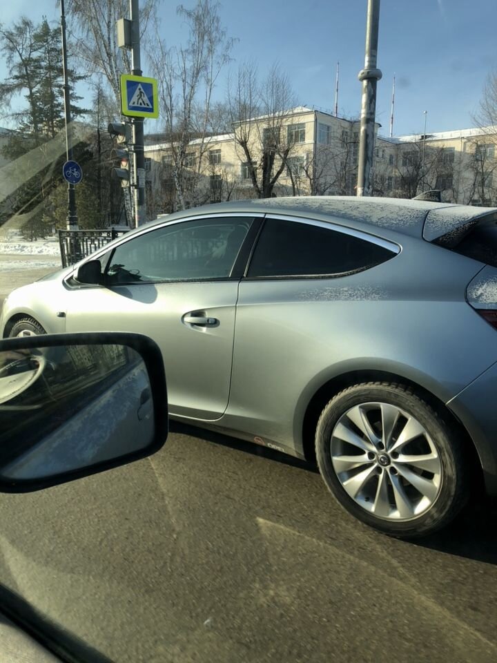 Opel Astra GTC: фото владельца