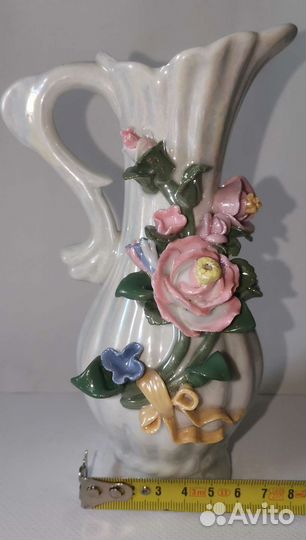 Ваза-кувшин фарфор