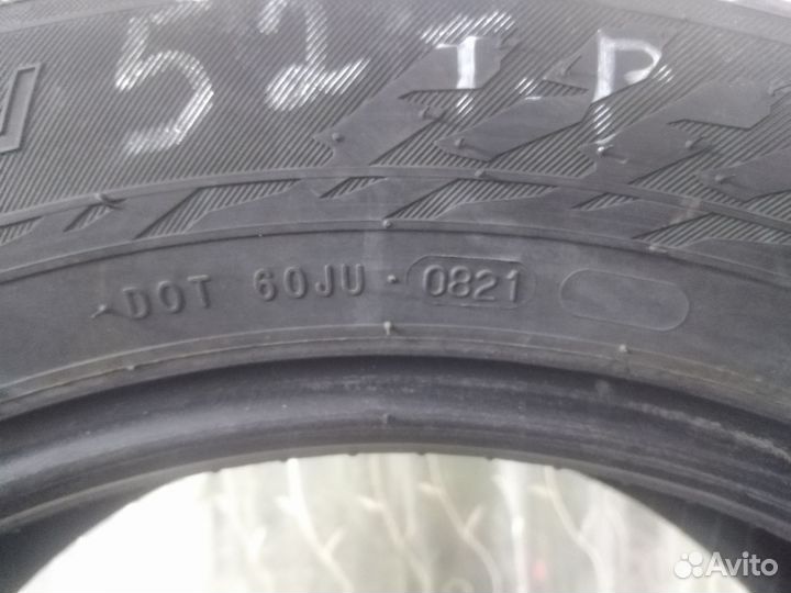 Nokian Tyres Hakkapeliitta 9 SUV 215/60 R17