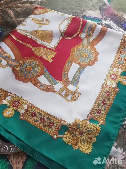 Красивый винтажный платок италия