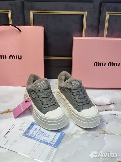 Ботинки miu miu с мехом женские