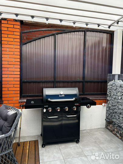 Газовый гриль Char-Broil